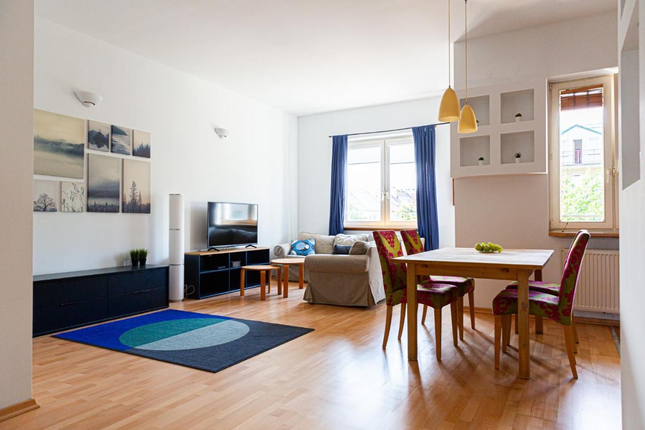 Apartment Ten Варшава Экстерьер фото