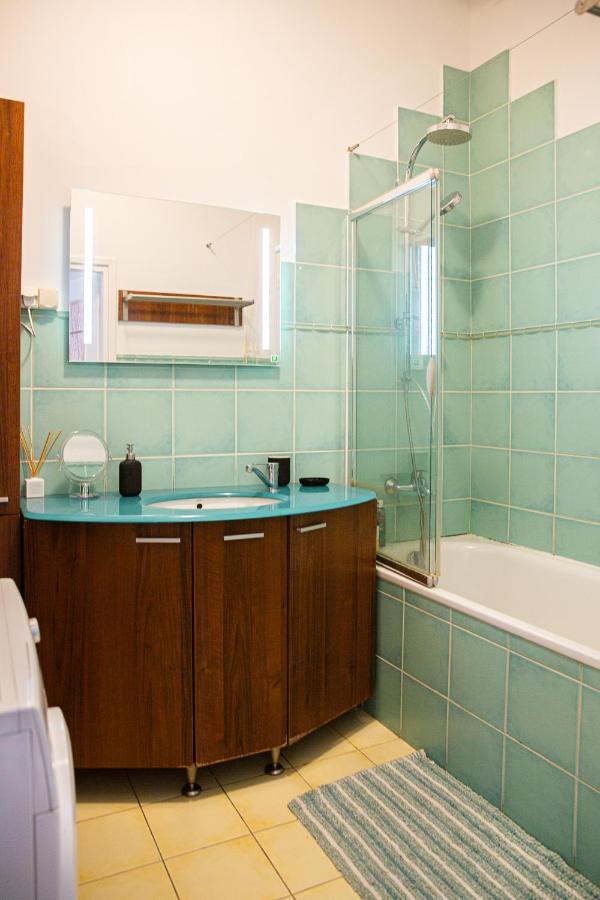 Apartment Ten Варшава Экстерьер фото